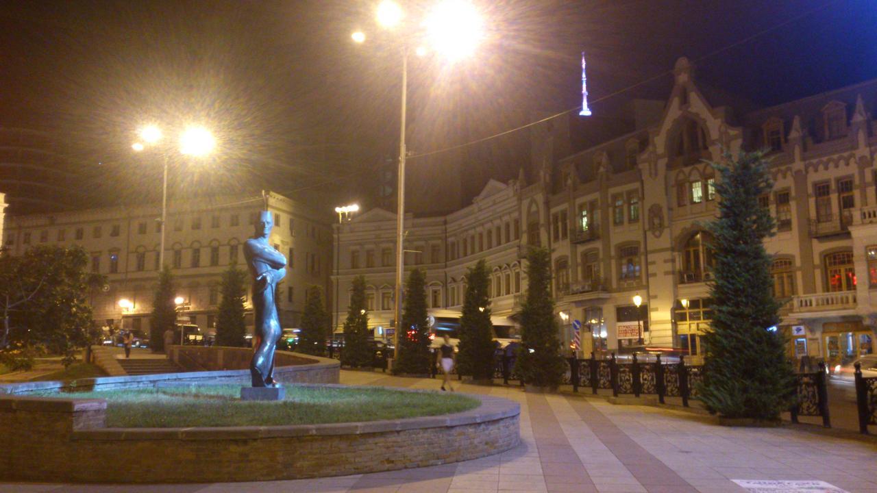 Guest House Madonna Тбилиси Екстериор снимка